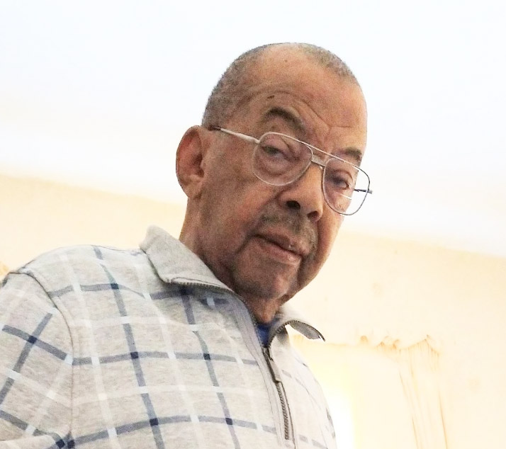 Jr. William "Bill" Eugene Hunter