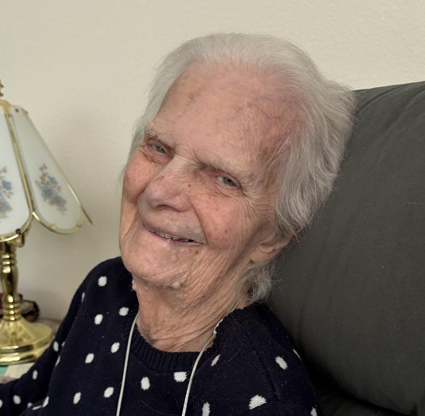 Jeanette Gladys Seefeldt Obituary, Racine, WI